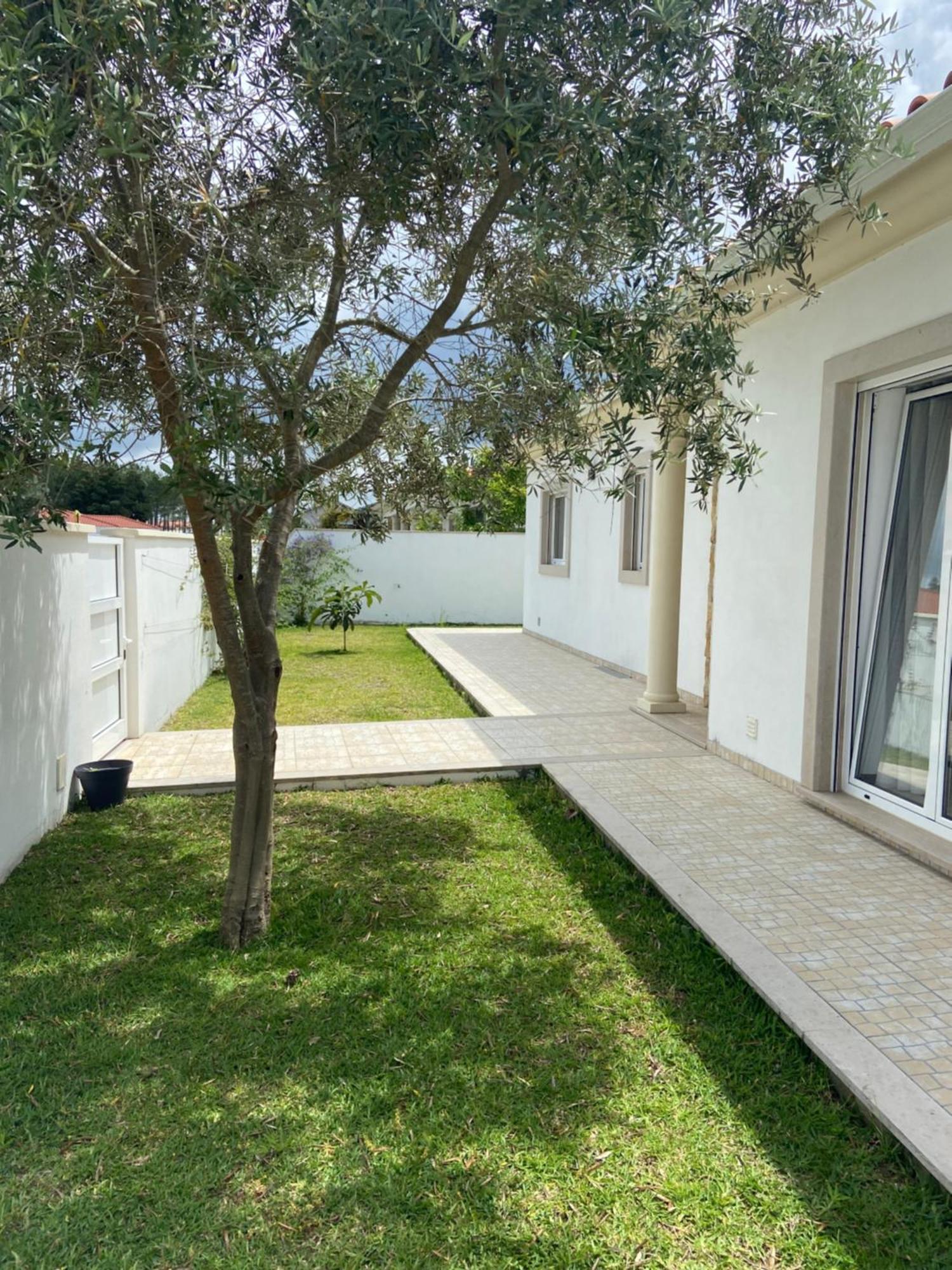 אלקובאקה Charming Villa With Private Poll מראה חיצוני תמונה