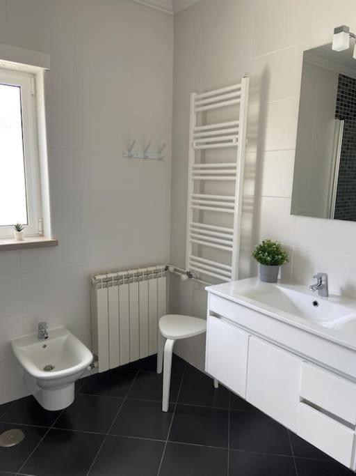אלקובאקה Charming Villa With Private Poll מראה חיצוני תמונה